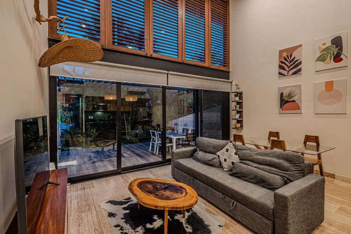 Lux Apt Awa Golf, Pool, Gym, Walkable ! بلايا ديل كارمن 0*,  المكسيك